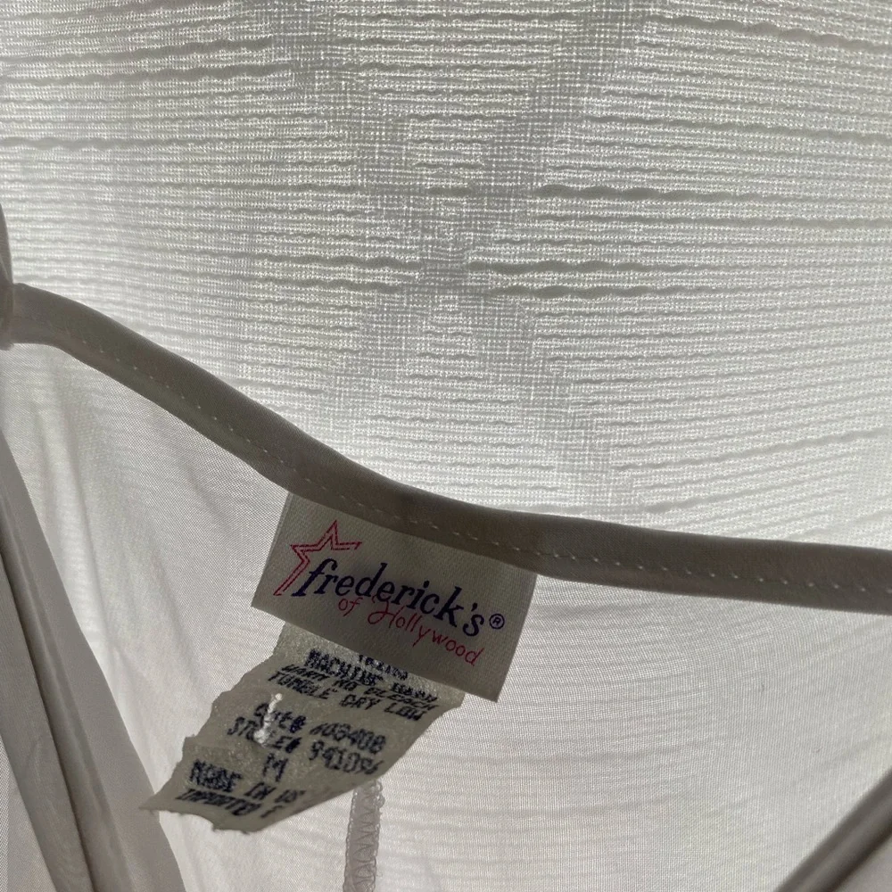 Vintage Style Frederick’s of Hollywood Lingerie Set - Picture 5 of 5